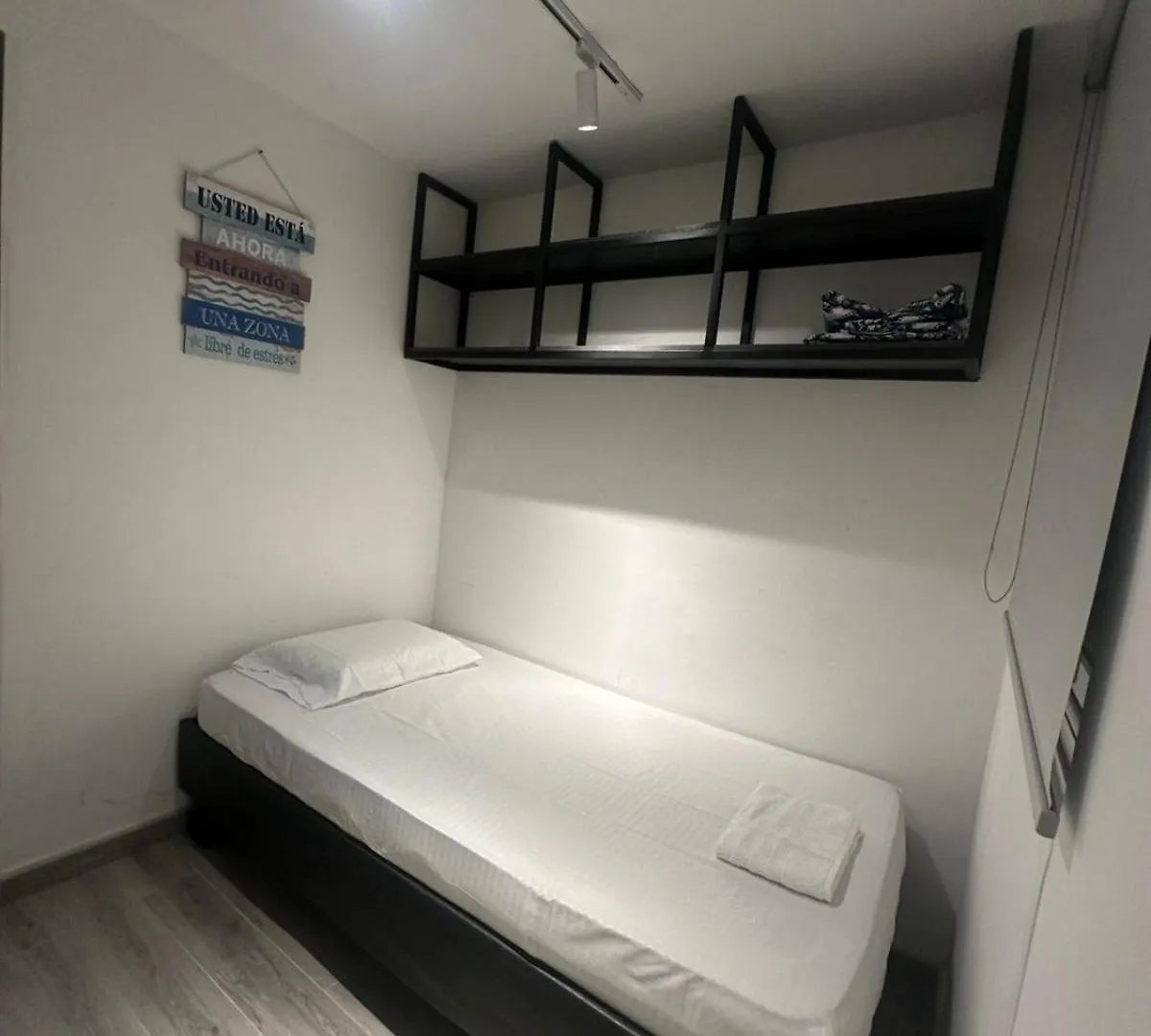 Moderno Apto Con Vista 5 Estrellas Wifi Fast & Check In Autonomo Кали